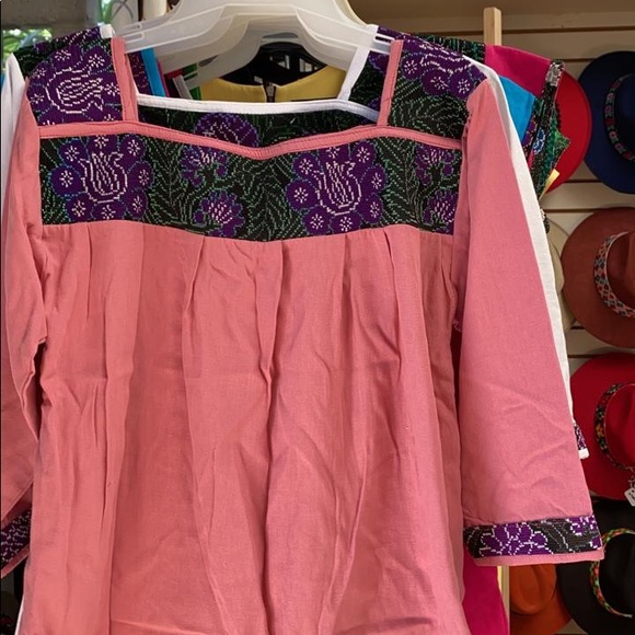 Blouses - Picture 8 of 12